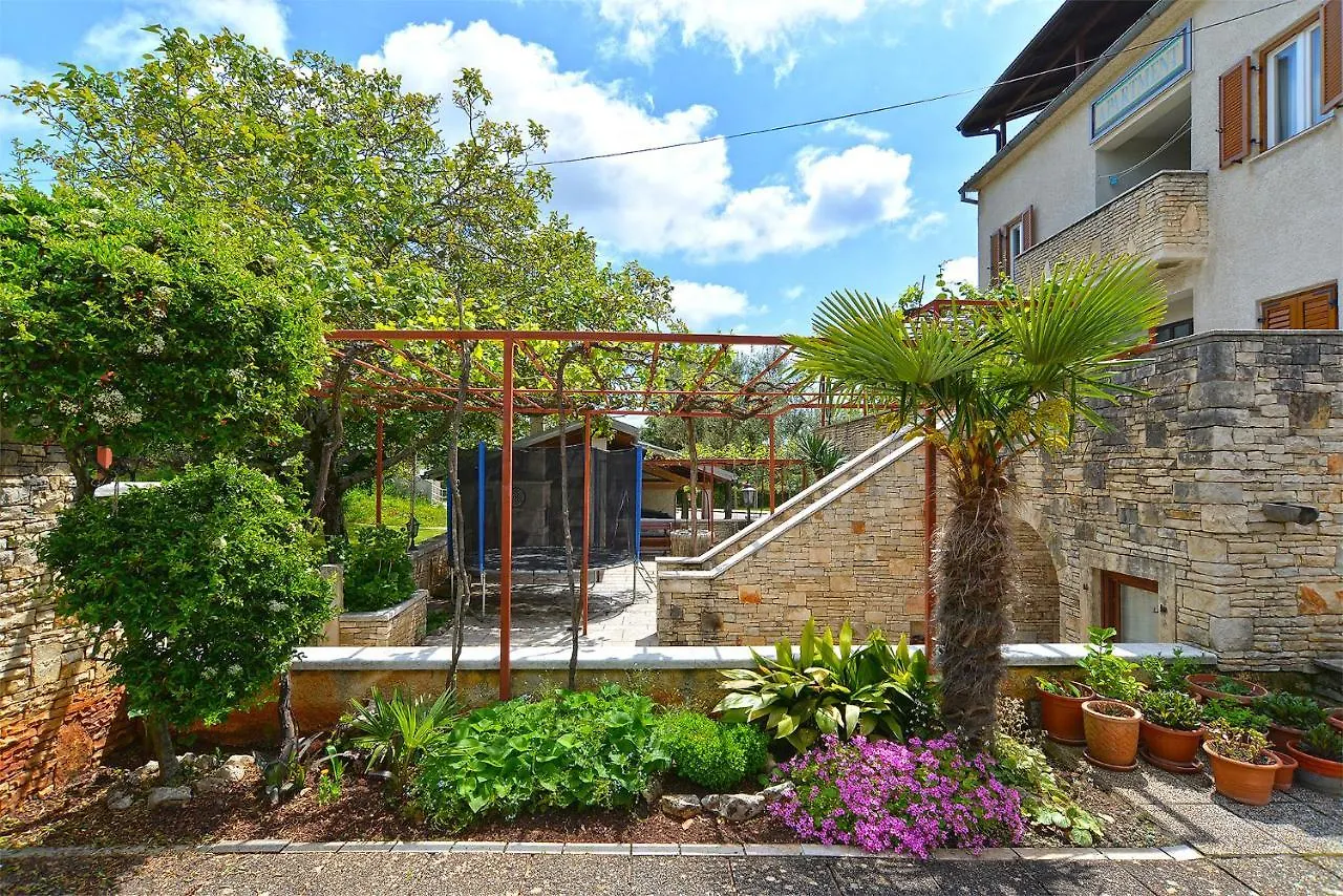 Apartments Vesna 836 Rovinj