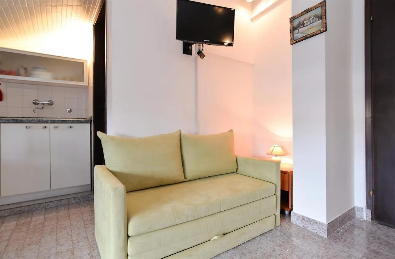 Apartments Vesna 836 Rovinj