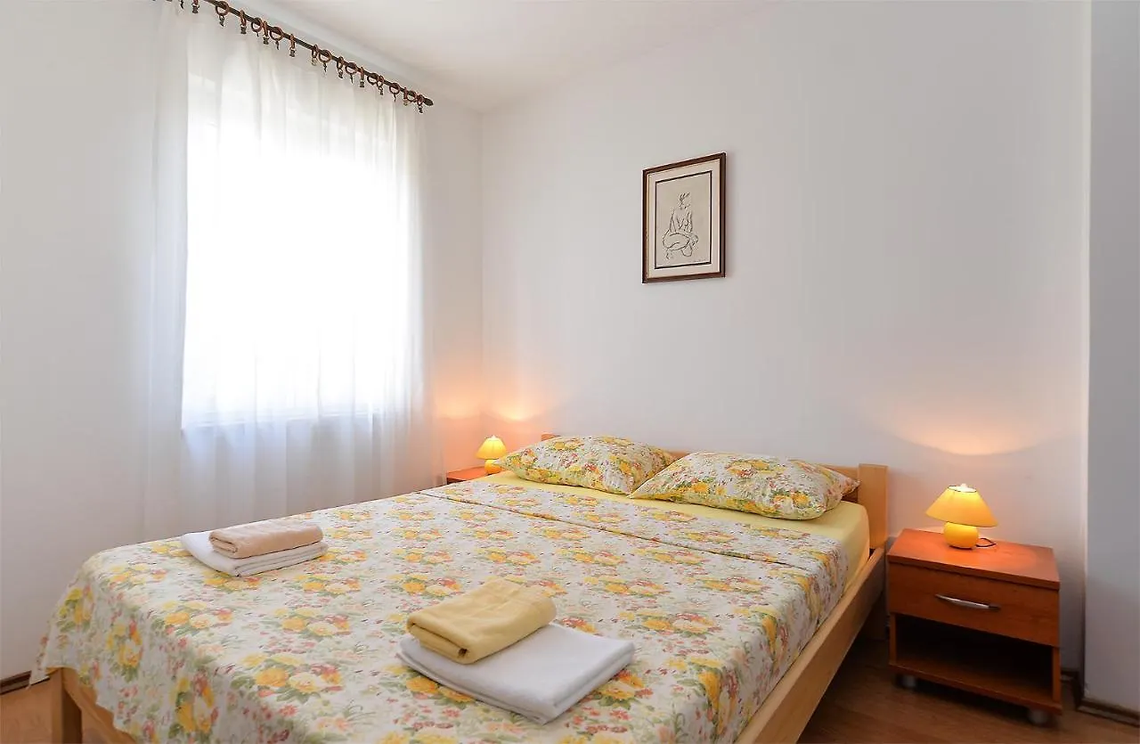 Apartments Vesna 836 Rovinj