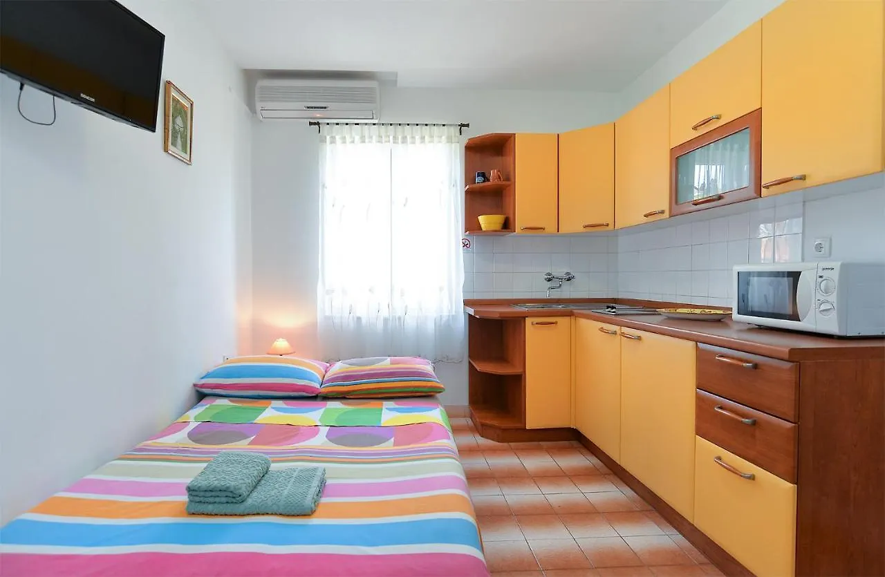 Apartments Vesna 836 Rovinj
