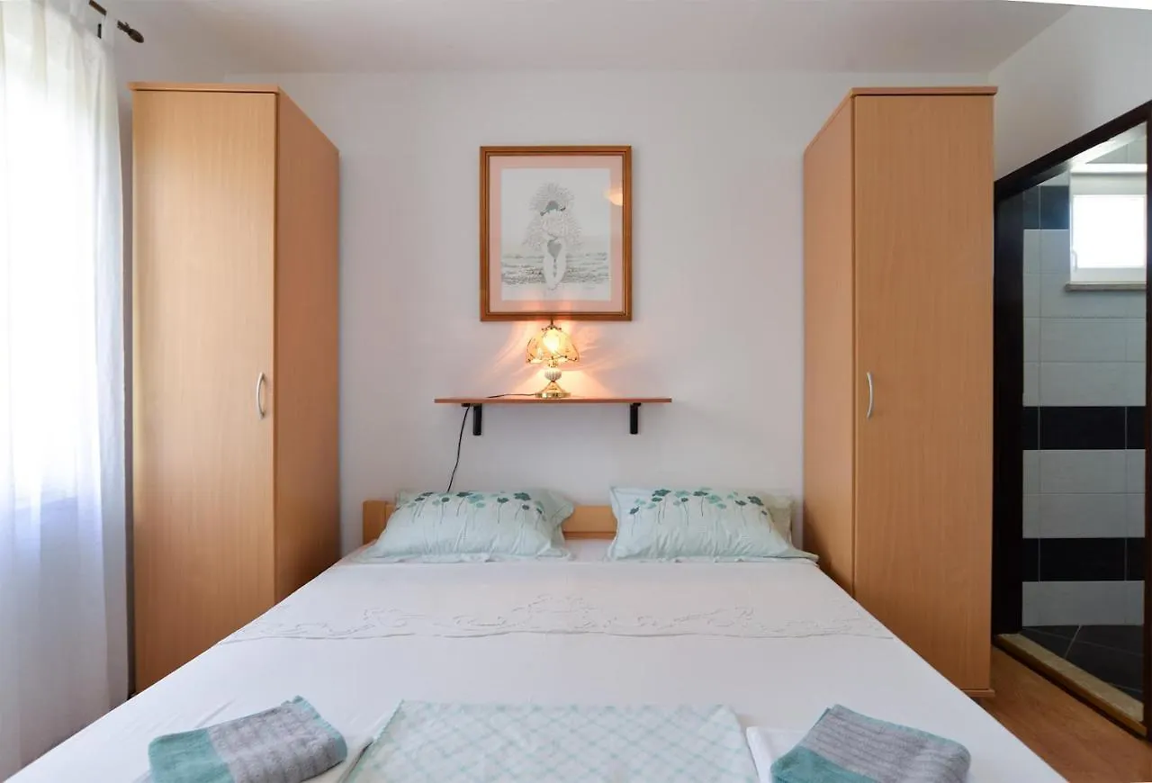 Apartments Vesna 836 Rovinj