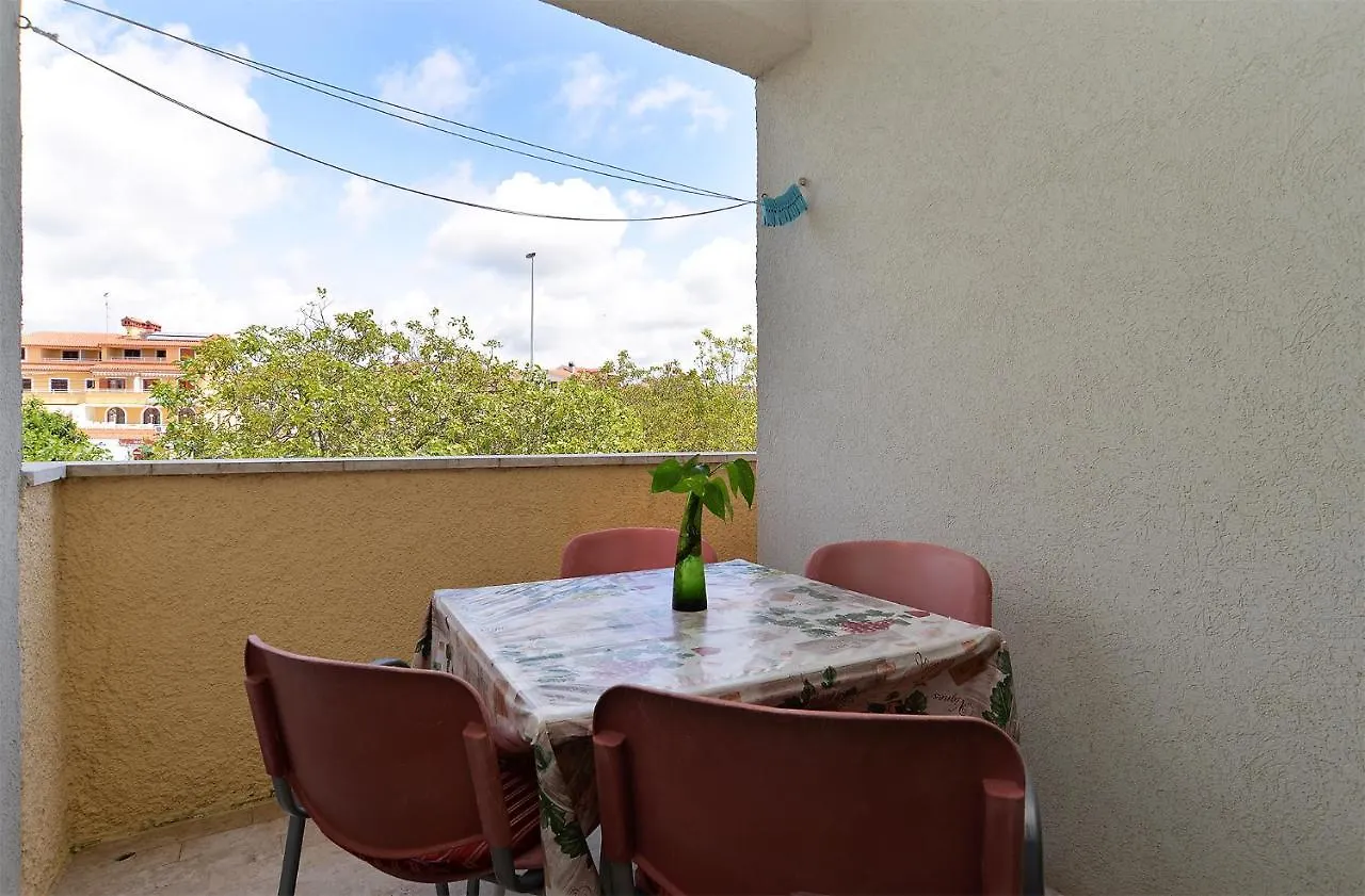 Apartments Vesna 836 Rovinj