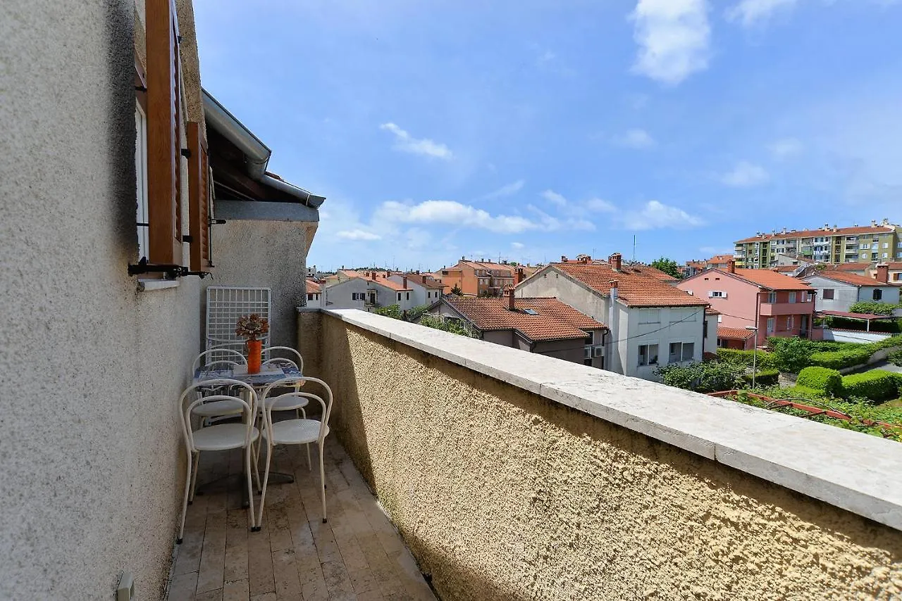 Apartments Vesna 836 Rovinj