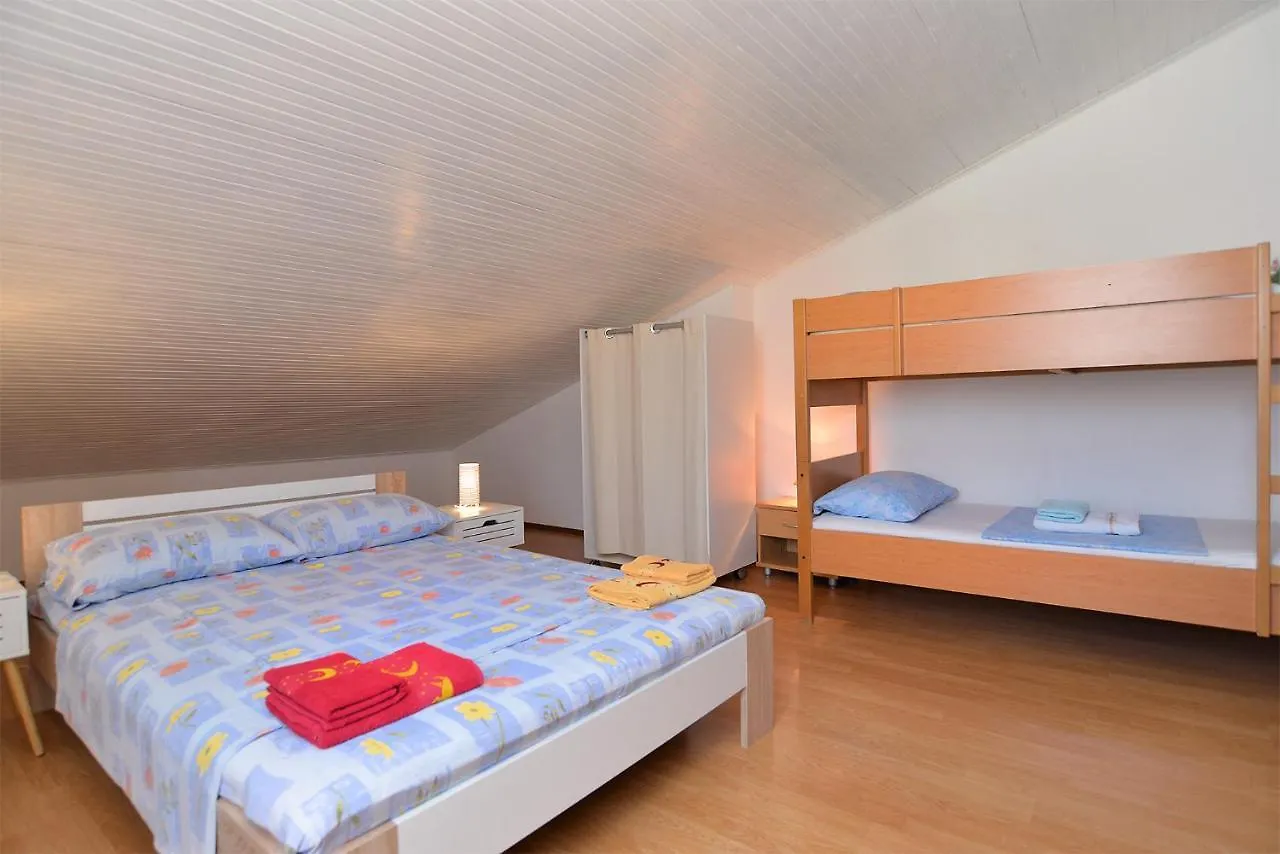 Apartments Vesna 836 Rovinj