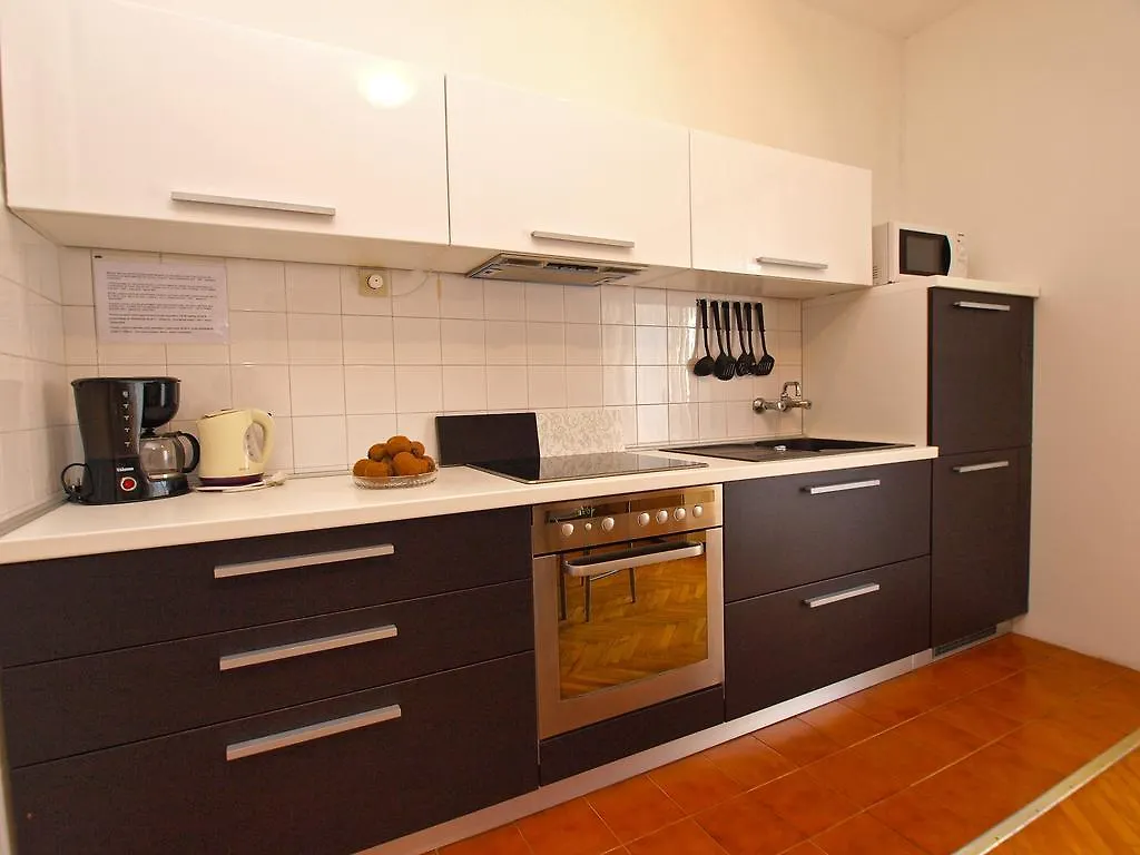 Apartments Vesna 836 Rovinj