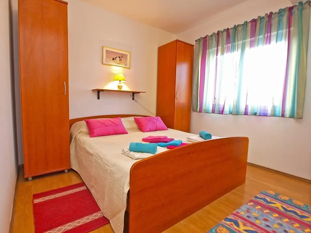Apartments Vesna 836 Rovinj