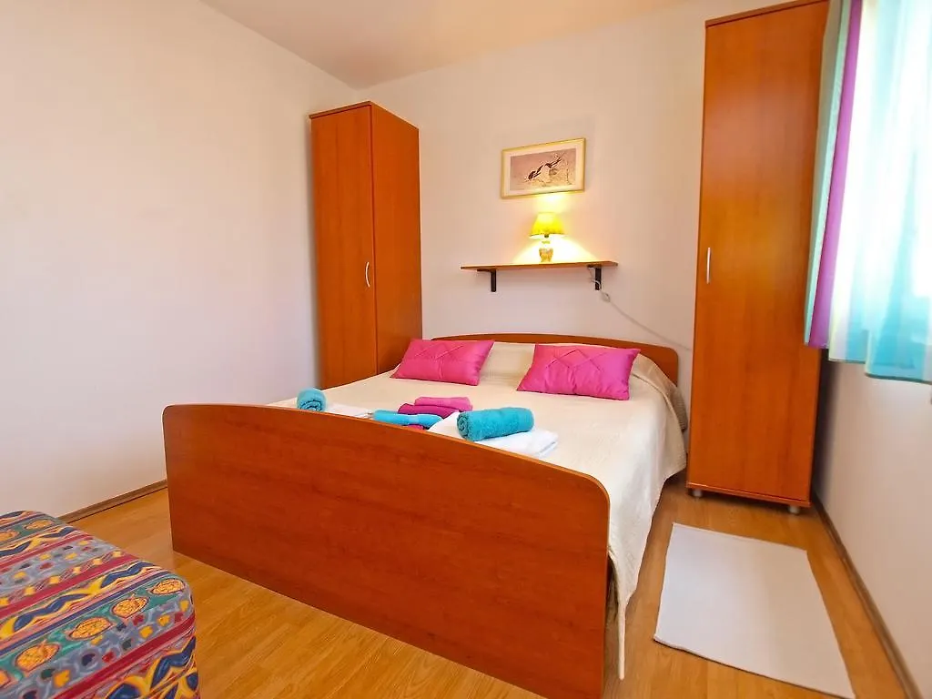 Apartments Vesna 836 Rovinj 0*,