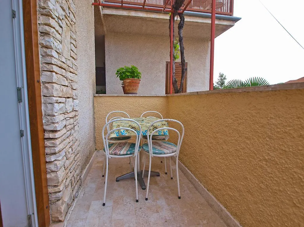 Apartments Vesna 836 Rovinj
