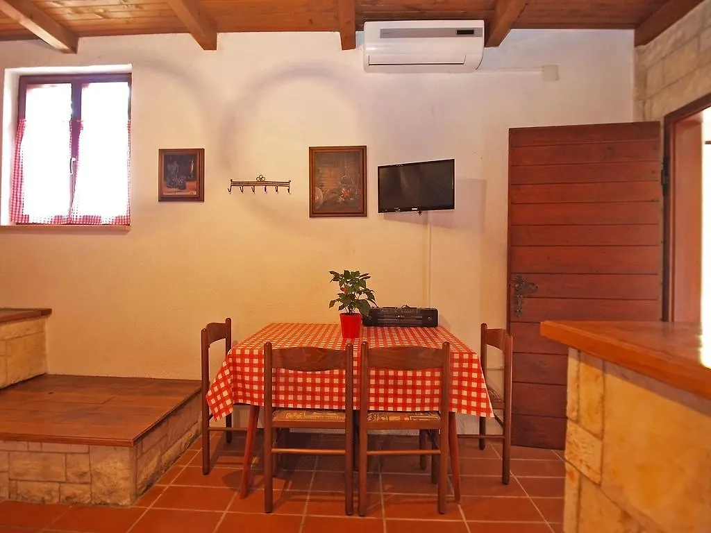 Apartments Vesna 836 Rovinj 0*,  Croatia