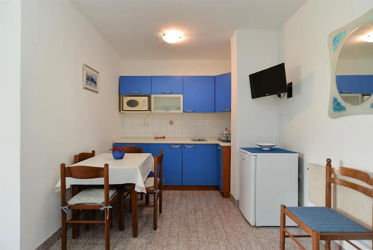 Apartments Vesna 836 Rovinj Croatia
