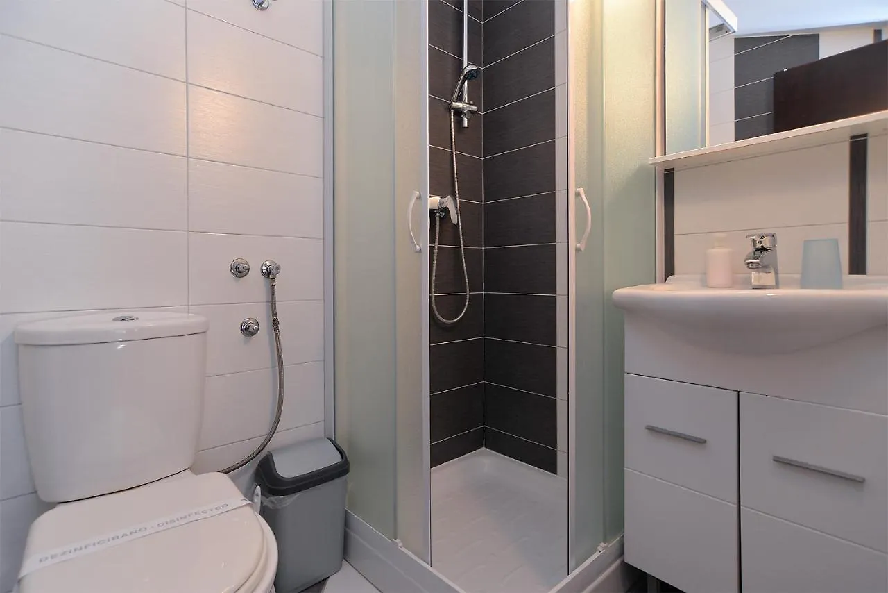 Apartments Vesna 836 Rovinj