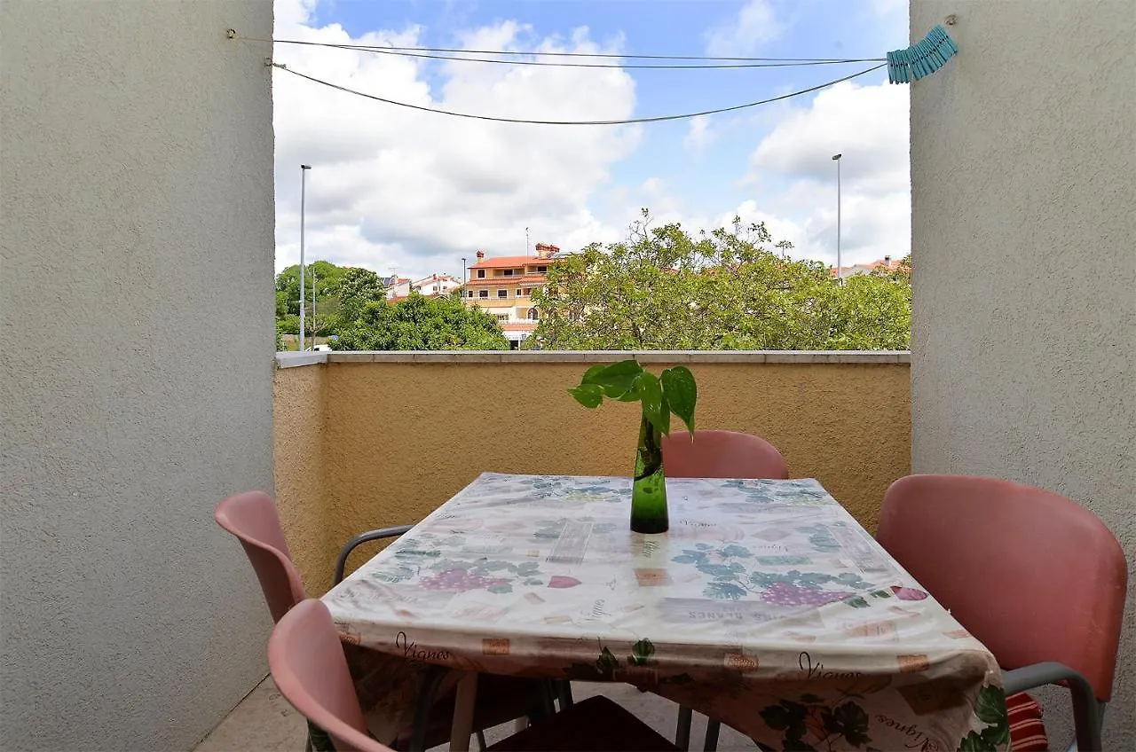 Apartments Vesna 836 Rovinj