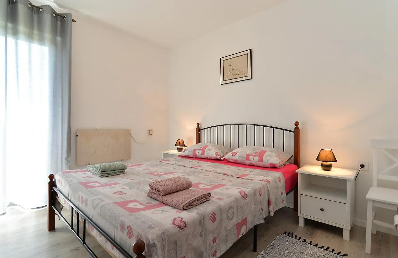Apartments Vesna 836 Rovinj Croatia