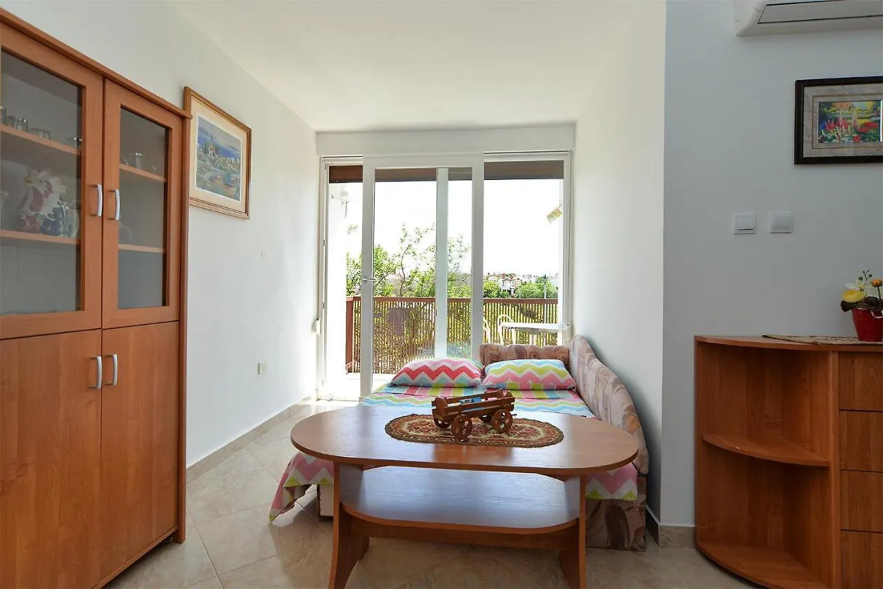 Apartments Vesna 836 Rovinj