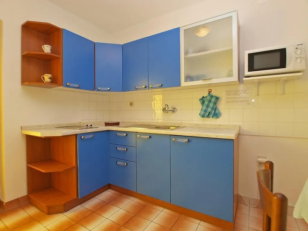 Apartments Vesna 836 Rovinj